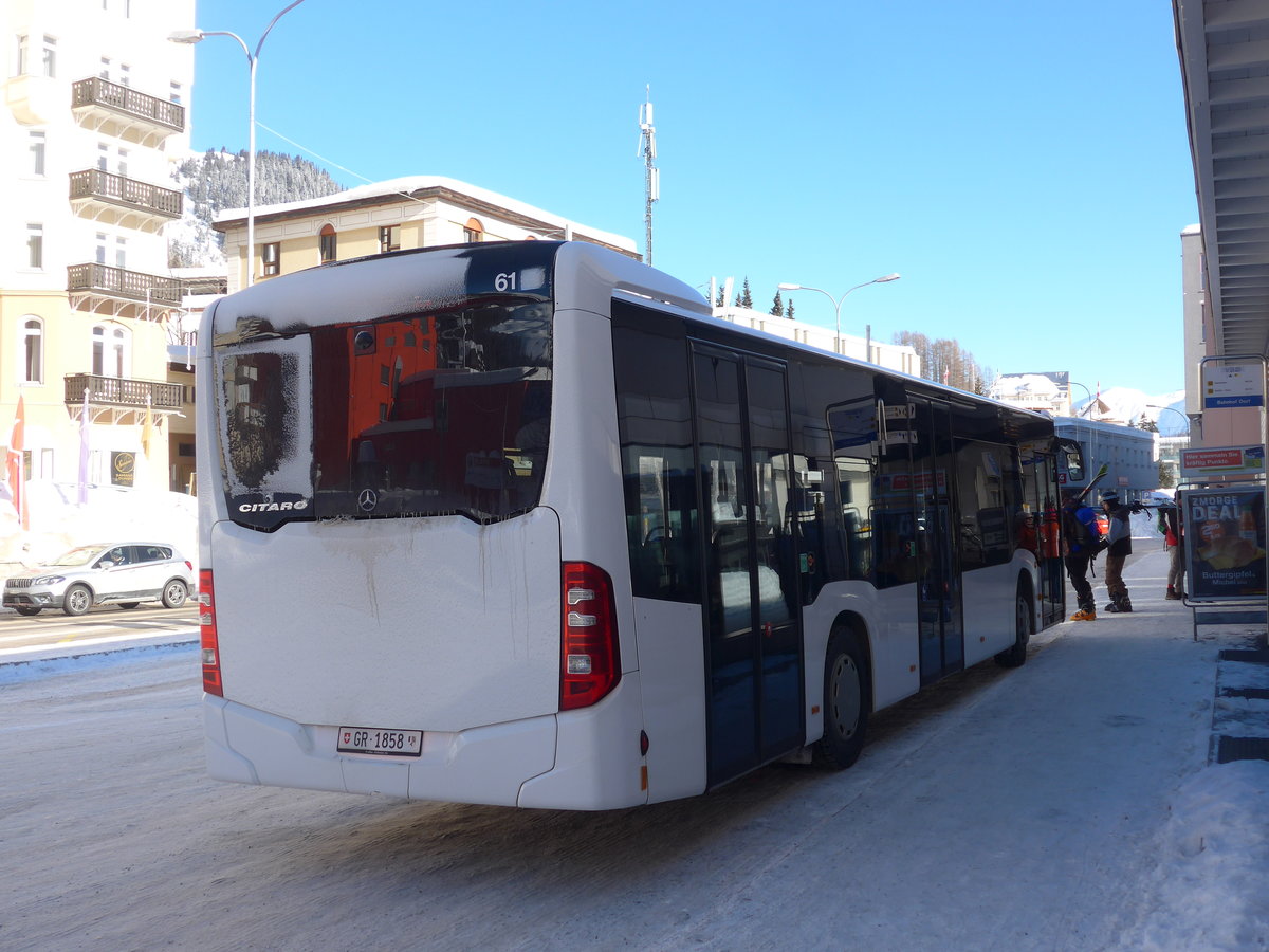 (188'495) - VBD Davos - Nr. 1/GR 1858 - Mercedes am 13. Februar 2018 beim Bahnhof Davos Dorf