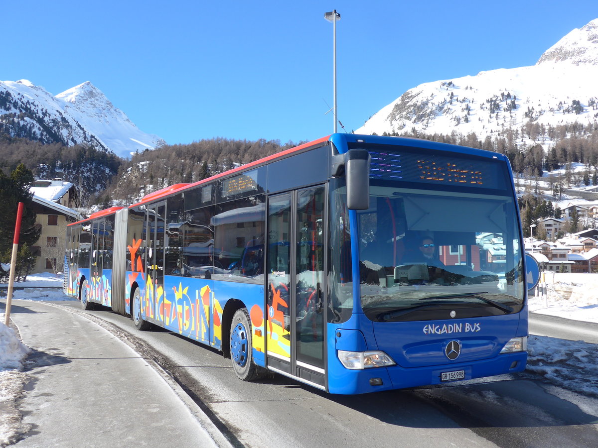 (188'540) - SBC Chur - Nr. 98/GR 156'998 - Mercedes am 13. Februar 2018 in Silvaplana, Kreisel Mitte