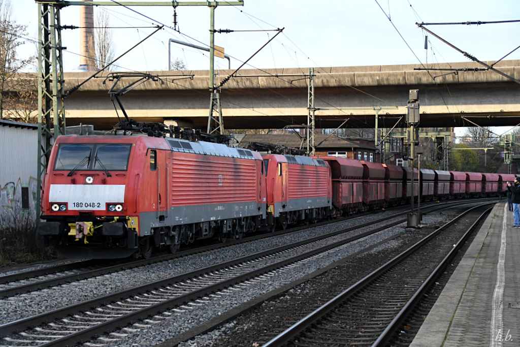 189 048 und 189 050 zogen einen ganzzug durch hh-harburg,30.11.19