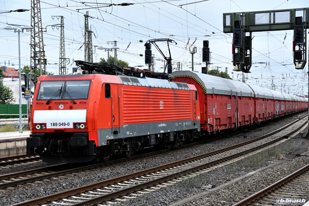 189 049-0 ist mit einen autozug durch bremen gefahren,28.08.18