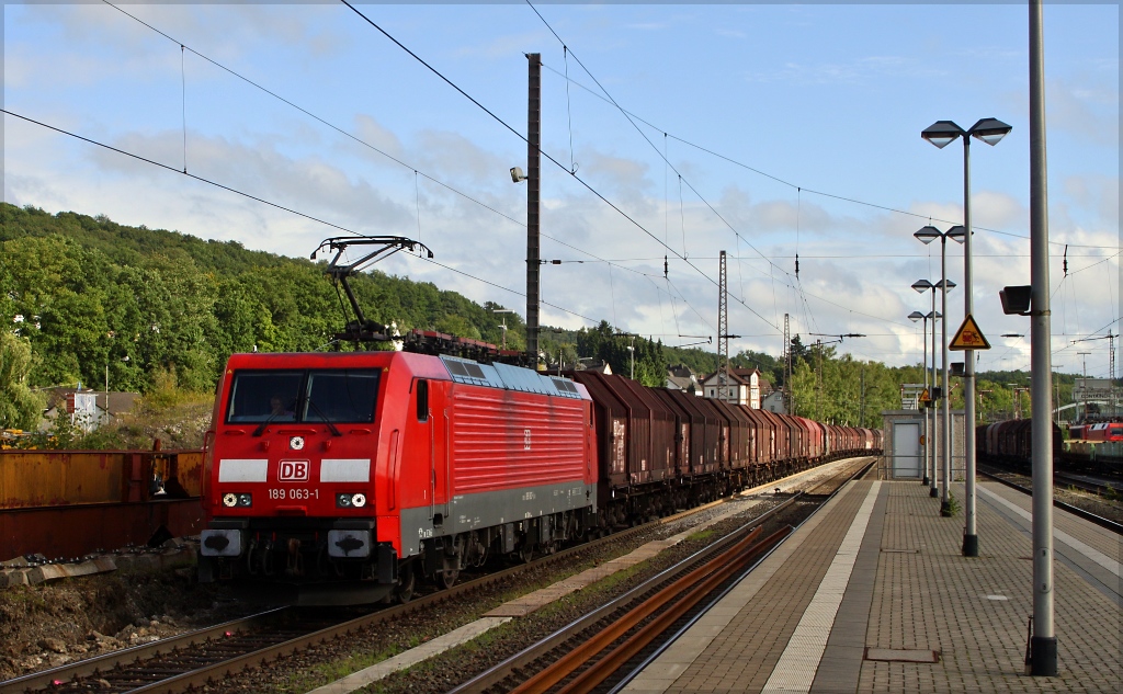 189 063 mit Coilzug in Richtung Hagen am 17.09.13 in Kreuztal