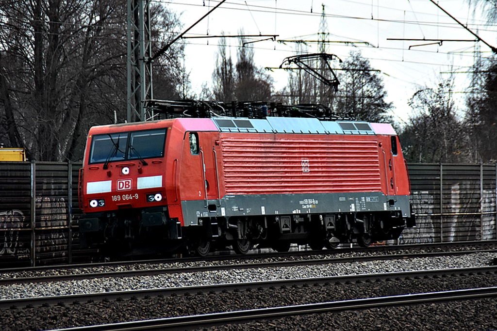 189 064-9,brauste lz durch hh-harburg,28.11.15