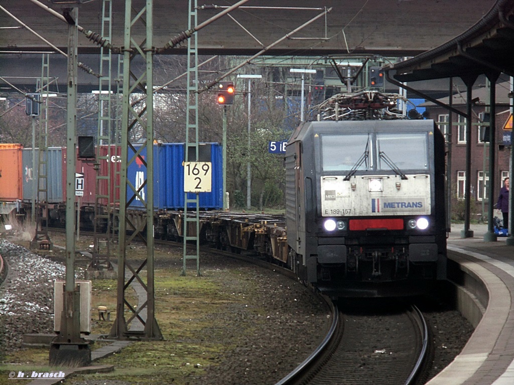 189 157 wartete auf weiterfahrt im bhf hh-harburg am 18.03.14