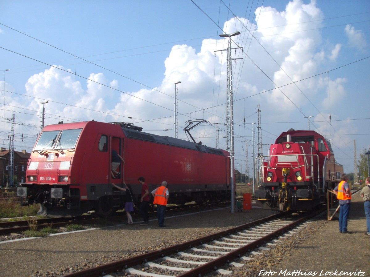 189 205-4 und 261 044-2 lud zu Fhrerstandsfahrten ein beim  Tag des offnen Denkmals  in Falkenberg (Elster) am 7.9.14