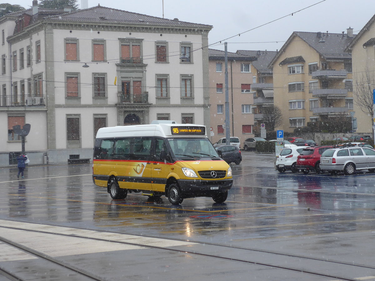 (189'010) - TPC Aigle - VD 2611 - Mercedes am 3. Mrz 2018 beim Bahnhof Aigle