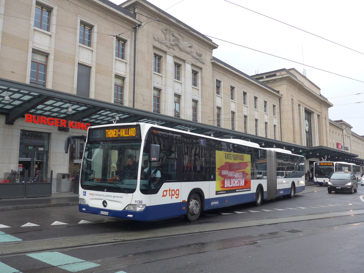 (189'197) - TPG Genve - Nr. 1136/GE 960'886 - Mercedes am 12. Mrz 2018 beim Bahnhof Genve