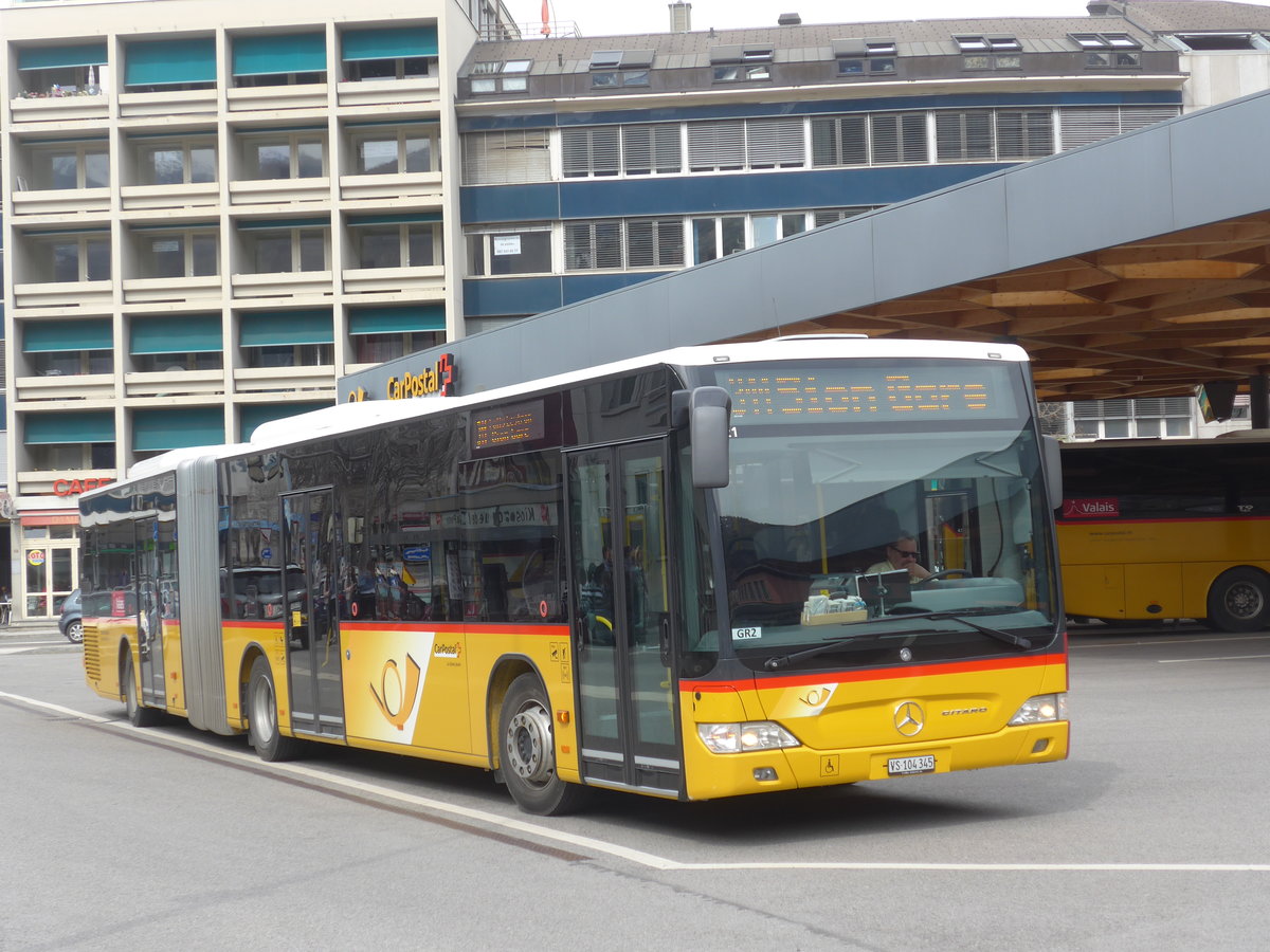 (189'773) - Buchard, Leytron - VS 104'345 - Mercedes am 30. Mrz 2018 beim Bahnhof Sion