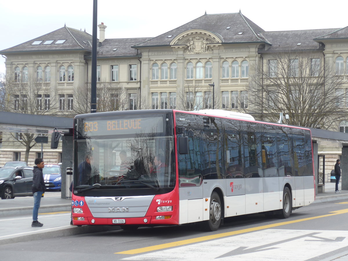 (189'981) - TRAVYS Yverdon - Nr. 229/VD 1126 - MAN am 2. April 2018 beim Bahnhof Yverdon