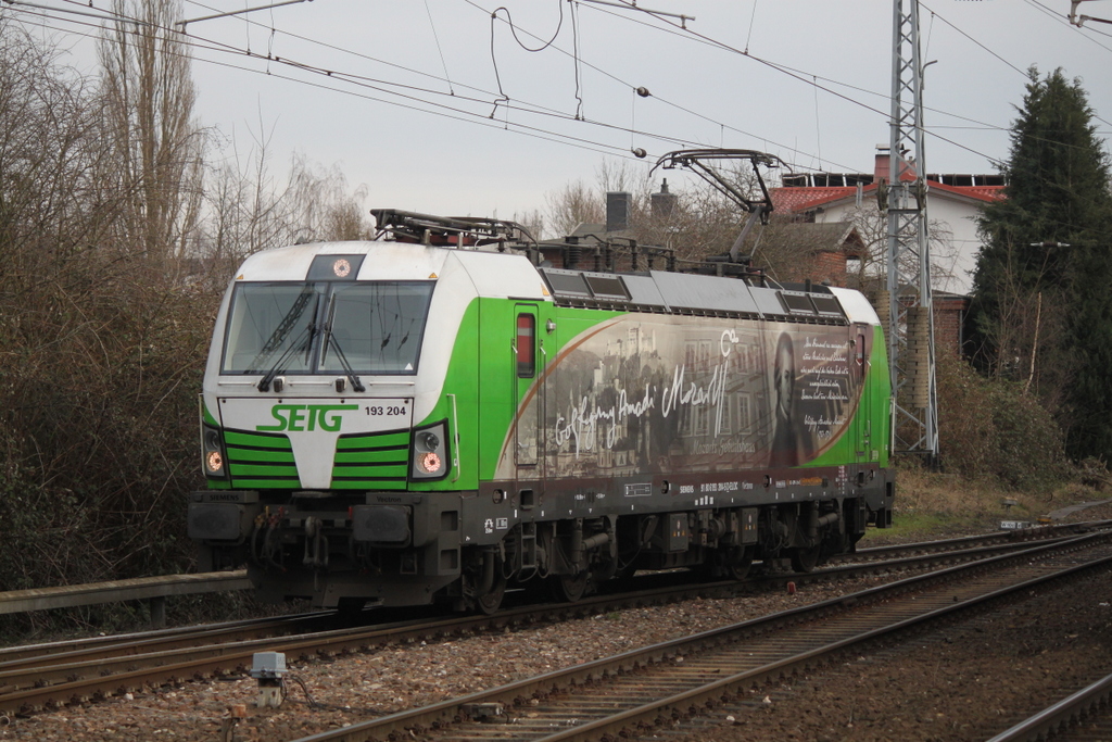 193 204-5 beim Rangieren am 04.03.2017 im Haltepunkt Rostock-Bramow.