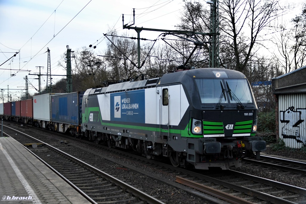 193 223 der wiener lokalbahn,zog einen containerzug durch hh-harburg,03.01.19