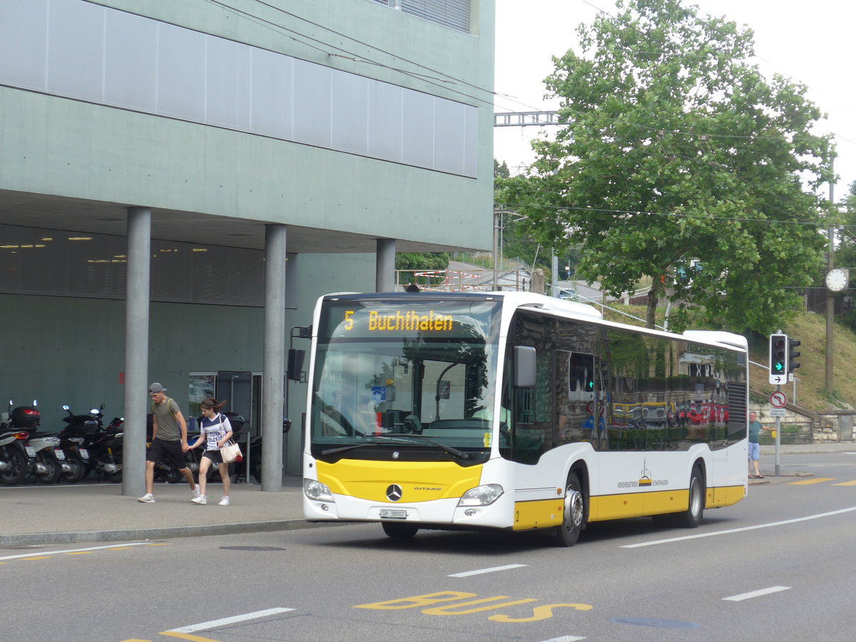 (193'931) - VBSH Schaffhausen - Nr. 2/SH 38'002 - Mercedes am 10. Juni 2018 beim Bahnhof Schaffhausen