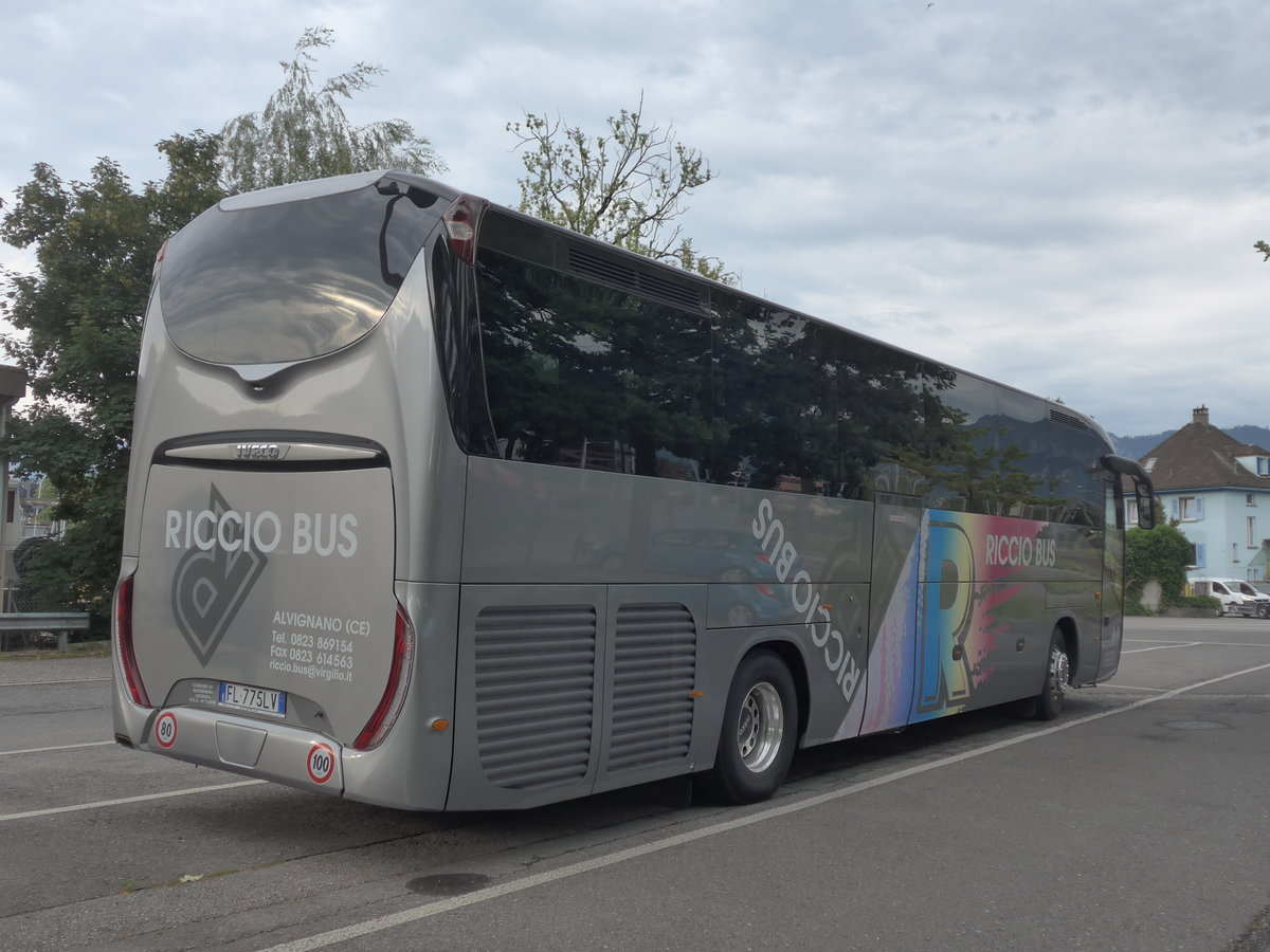 (194'521) - Aus Italien: Riccio Bus, Alvignano - FL-775 LV - Iveco am 5. Juli 2018 in Thun, Seestrasse