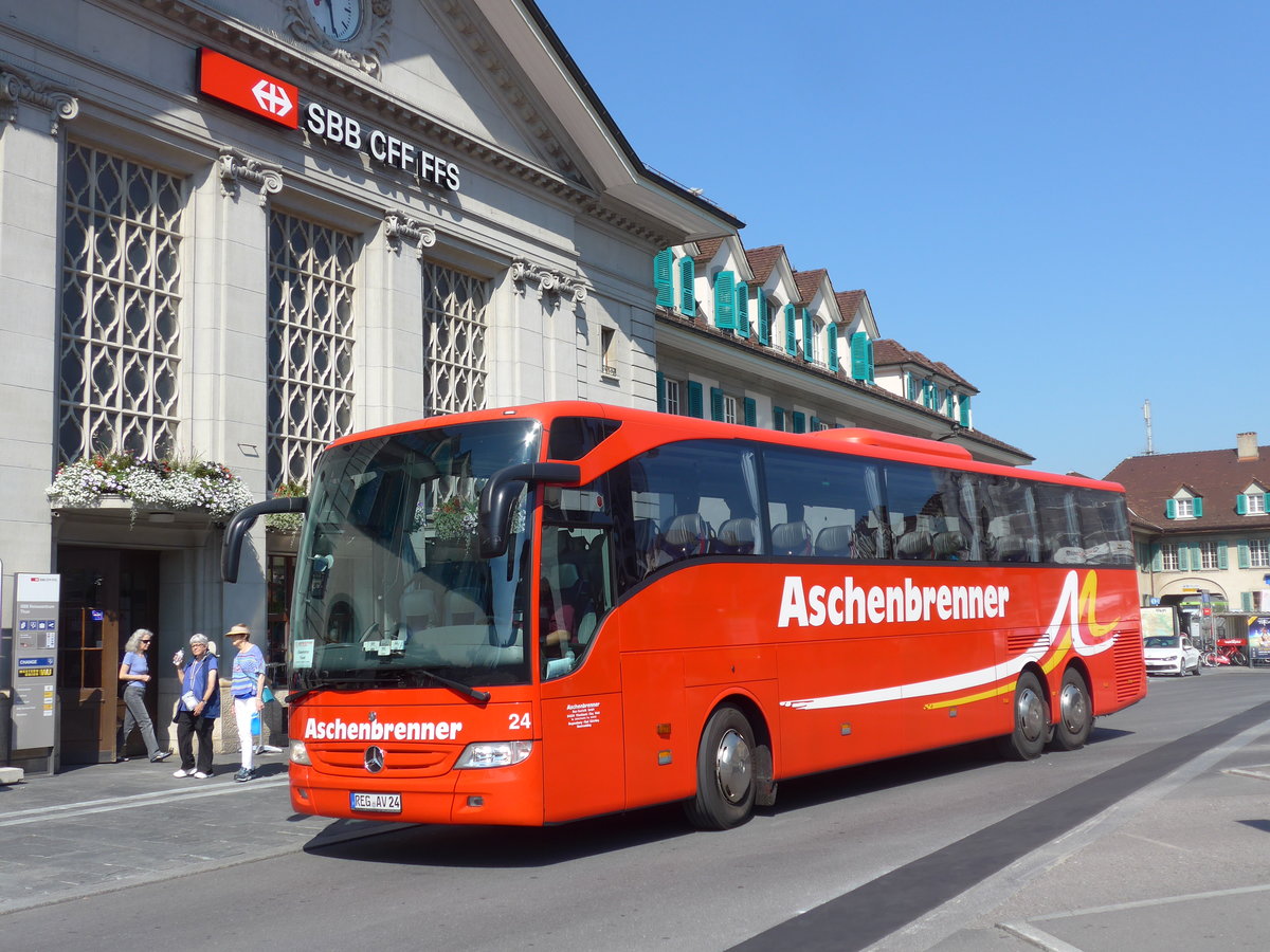 (194'656) - Aus Deutschland: Aschenbrenner, Viechtach - Nr. 24/REG-AV 24 - Mercedes am 9. Juli 2018 beim Bahnhof Thun