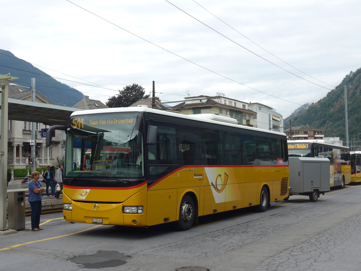 (194'944) - PostAuto Wallis - VS 354'603 - Irisbus am 21. Juli 2018 beim Bahnhof Brig