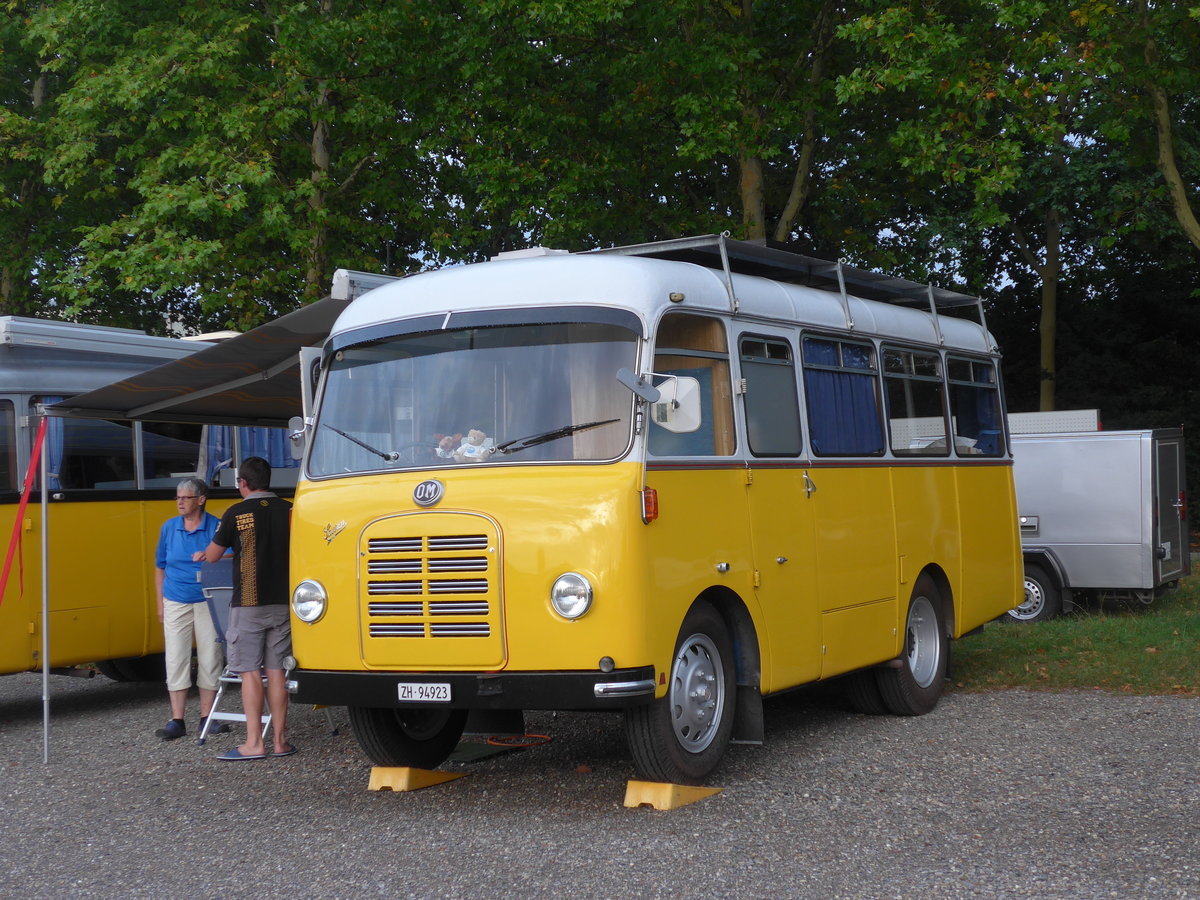 (195'866) - Langenegger S., Wdenswil - ZH 94'923 - Saurer-OM am 17. August 2018 in Wettingen, Zirkuswiese