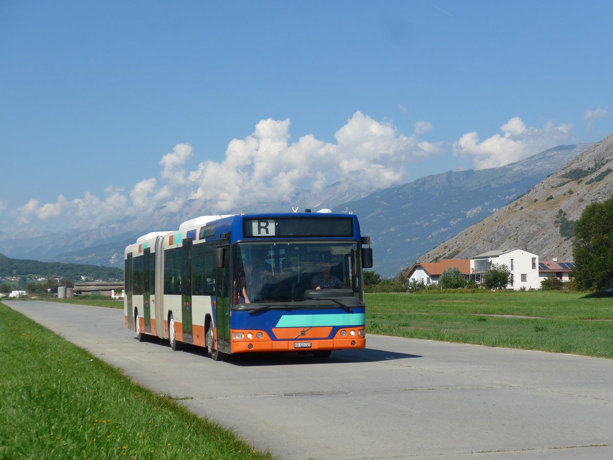 (196'015) - Ruffiner, Turtmann - VS 320'725 - Volvo (ex Globe-Limo, Genve Nr. 354; ex TPG Genve Nr. 354) am 19. August 2018 in Turtmann, Flugplatz