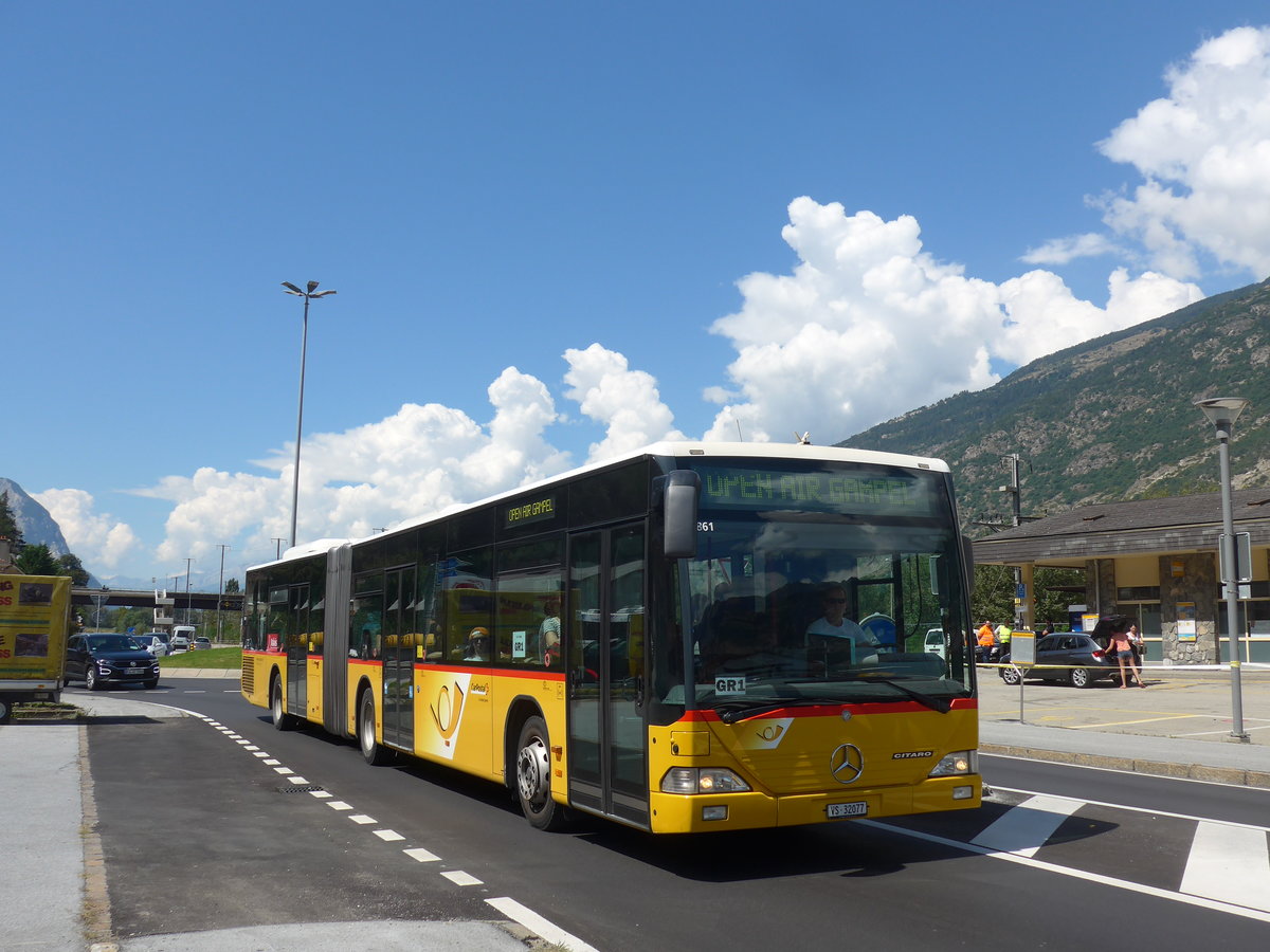 (196'063) - TMR Martigny - Nr. 129/VS 32'077 - Mercedes am 19. August 2018 beim Bahnhof Gampel-Steg