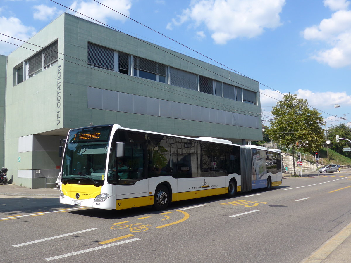 (196'152) - VBSH Schaffhausen - Nr. 9/SH 38'009 - Mercedes am 20. August 2018 beim Bahnhof Schaffhausen