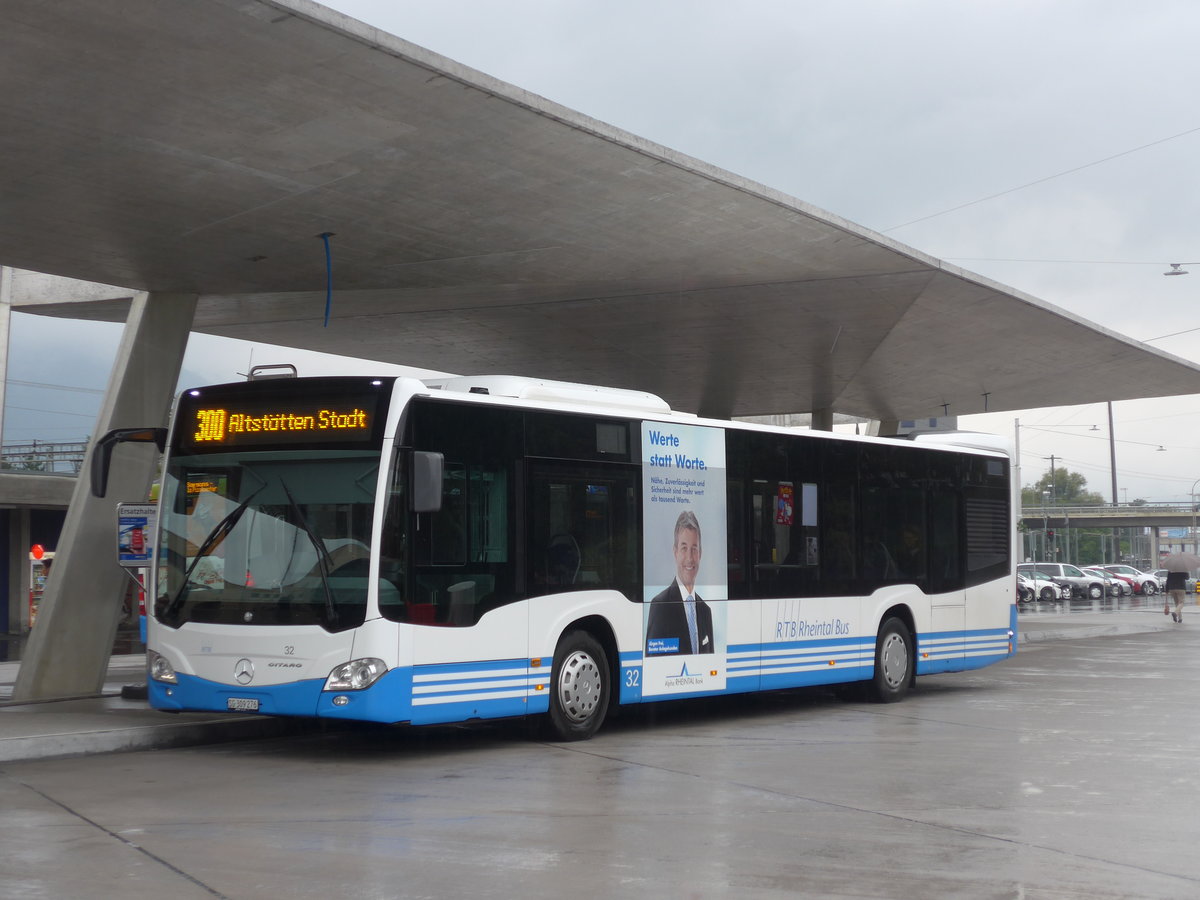 (196'313) - RTB Altsttten - Nr. 32/SG 309'276 - Mercedes am 1. September 2018 beim Bahnhof Buchs