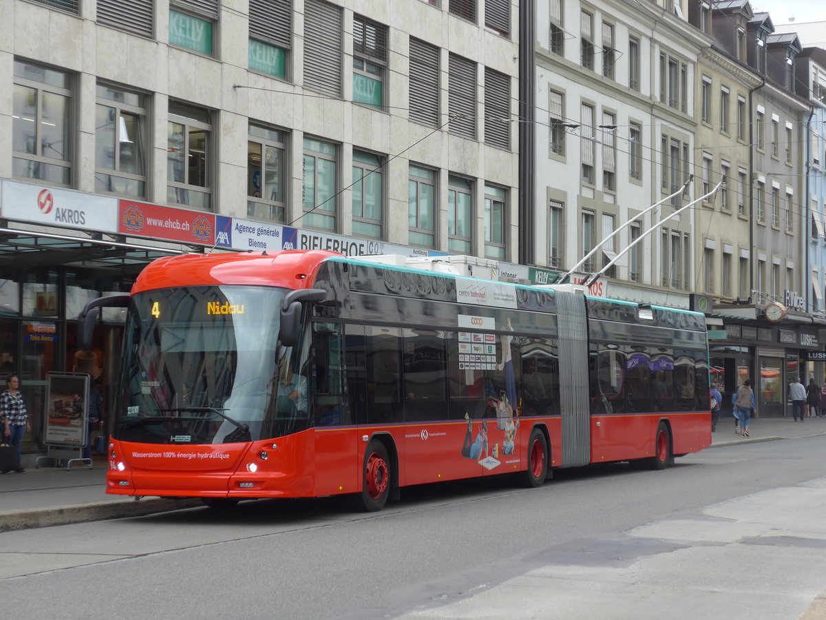 (196'505) - VB Biel - Nr. 94 - Hess/Hess Gelenktrolleybus am 3. September 2018 in Biel, Guisanplatz