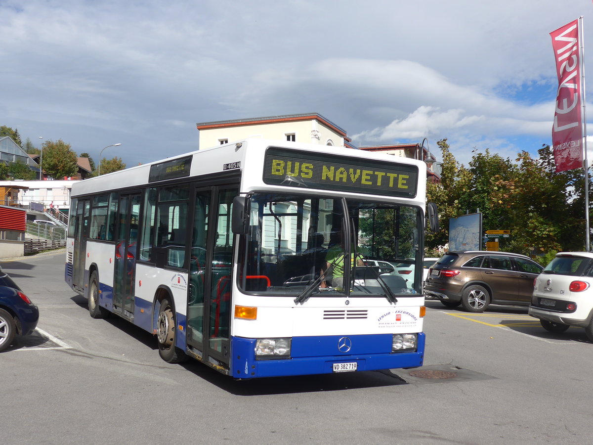 (197'948) - Leysin-Excursions, Leysin - VD 382'719 - Mercedes (ex AAGL Liestal Nr. 54) am 23. September 2018 beim Bahnhof Leysin-Feydey