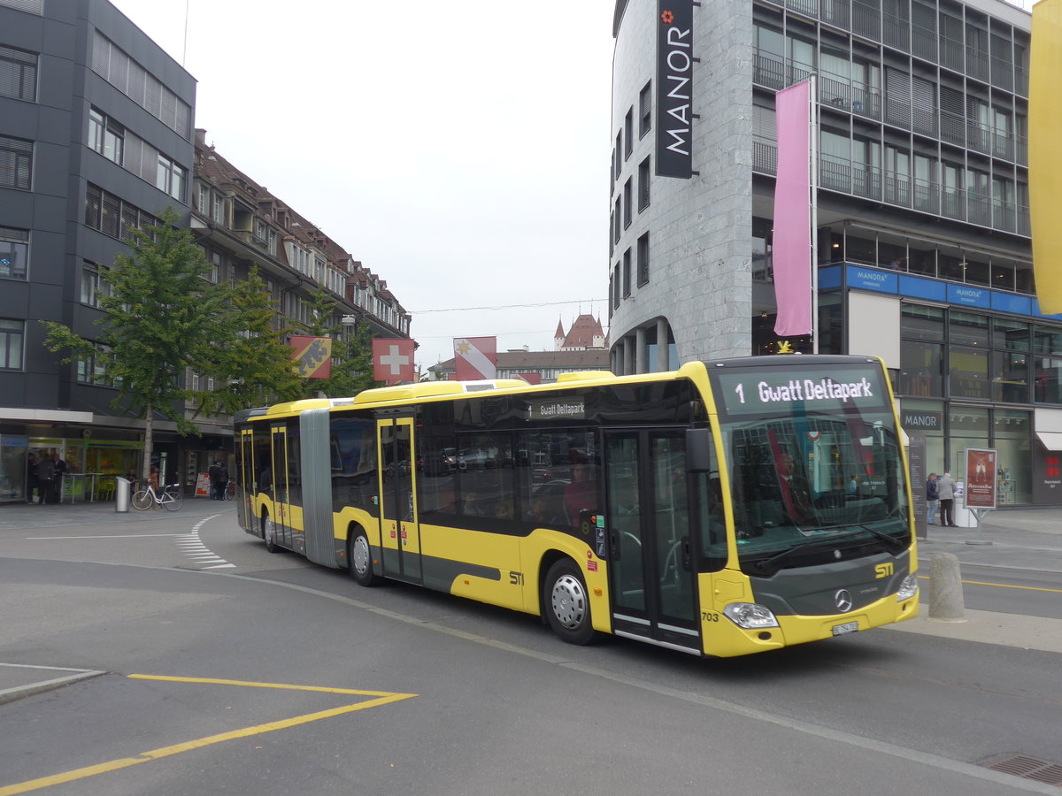 (198'126) - STI Thun - Nr. 703/BE 754'703 - Mercedes am 8. Oktober 2018 beim Bahnhof Thun