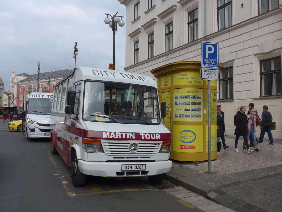 (198'638) - Martin Tour, Praha - 3A9 0264 - Mercedes am 19. Oktober 2018 in Praha, Na Prkope
