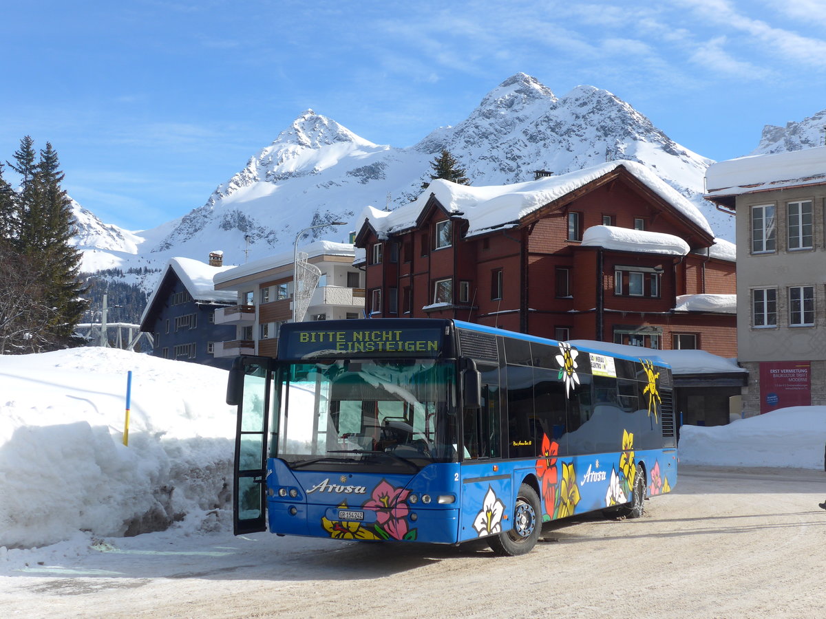 (201'261) - Pfosi, Arosa - Nr. 2/GR 154'242 - Neoplan am 19. Januar 2019 in Arosa, Post