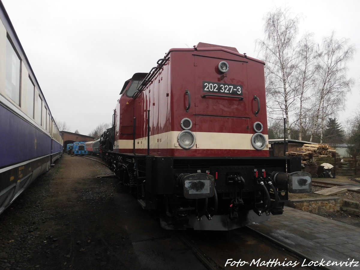 202 327 der LEG bei den Leipziger Eisenbahntagen in Leipzig-Plagwitz am 19.3.16