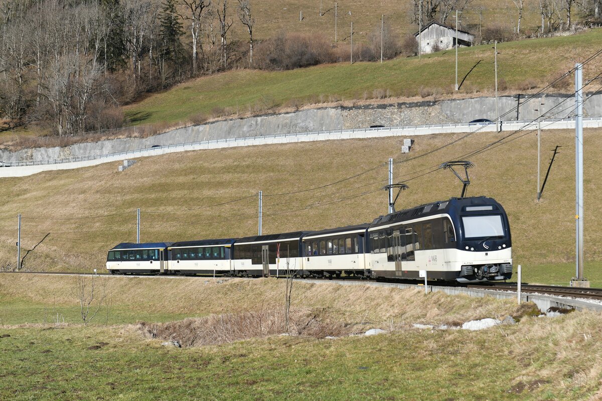 2025-01-25.MOB Rossinière
Automotrice Stadler Surf 
ABeh 2/6 7505 en Um 7503 *Blonay-Chamby 