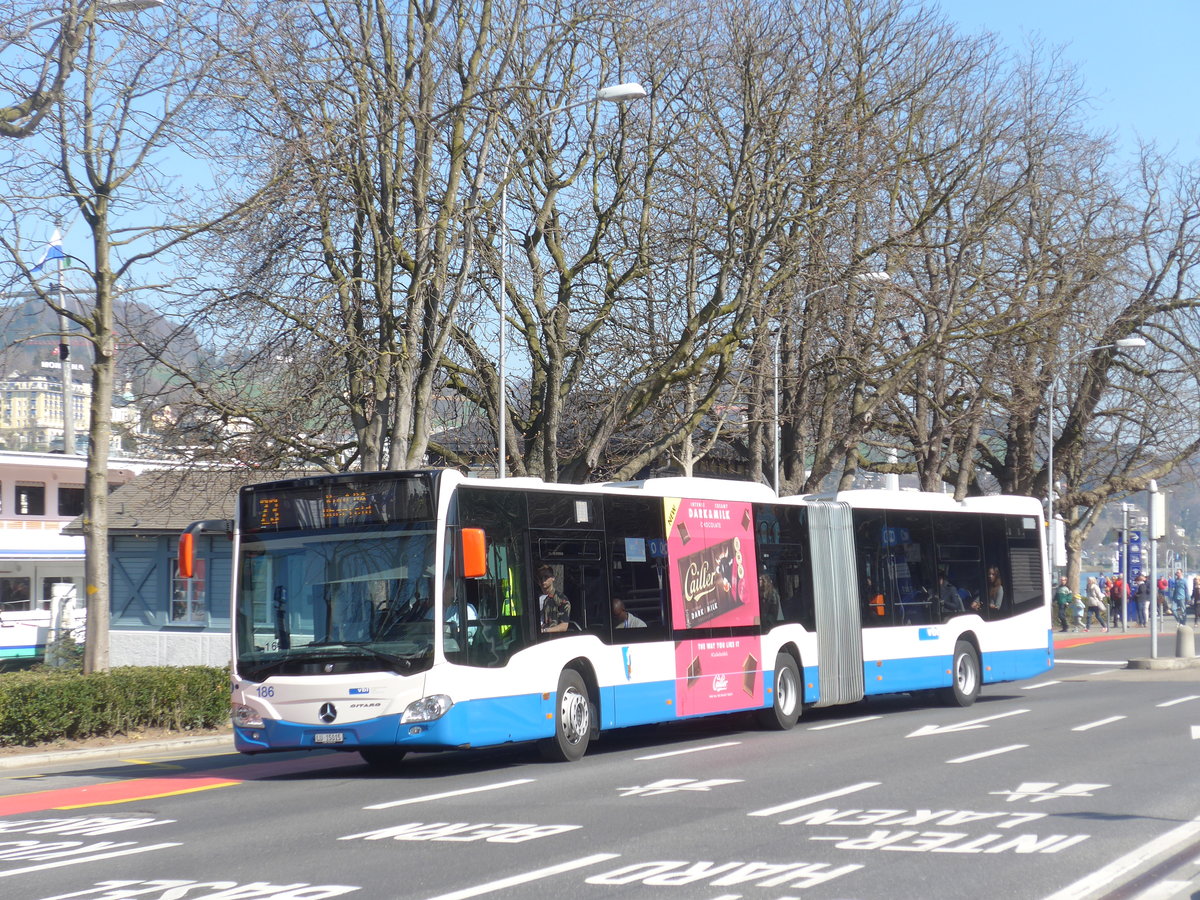 (202'976) - VBL Luzern - Nr. 186/LU 15'015 - Mercedes am 23. Mrz 2019 beim Bahnhof Luzern