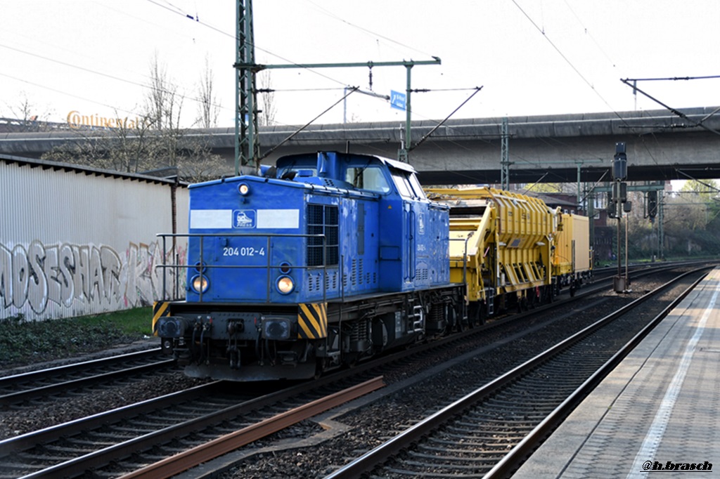 204 012-4 zog einen kurzen bauzug durch hh-harburg 06.04.19