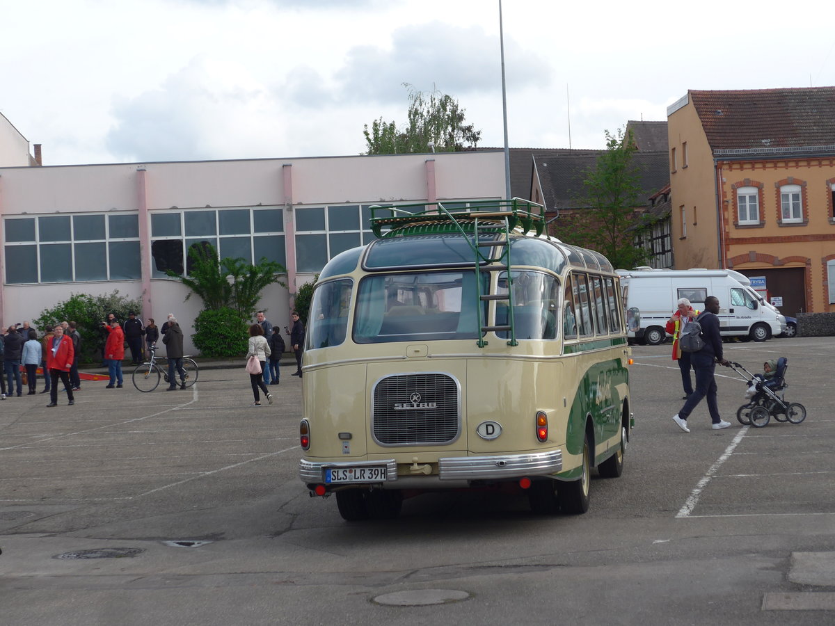 (204'068) - Aus Deutschland: Lambert, Schwarzenholz - SLS-LR 39H - Setra am 26. April 2019 in Haguenau, Parkplatz