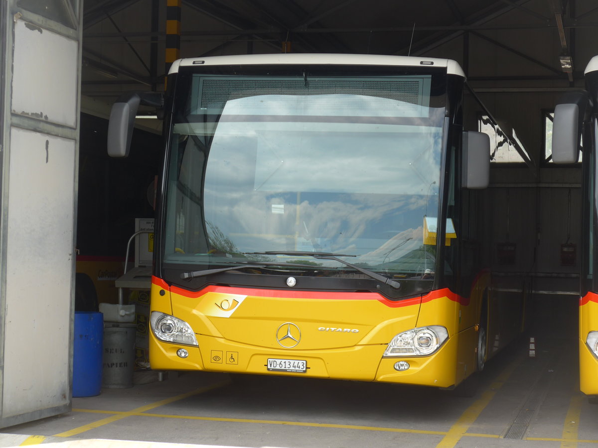 (205'423) - CarPostal Ouest - VD 613'443 - Mercedes am 25. Mai 2019 in Yverdon, Garage