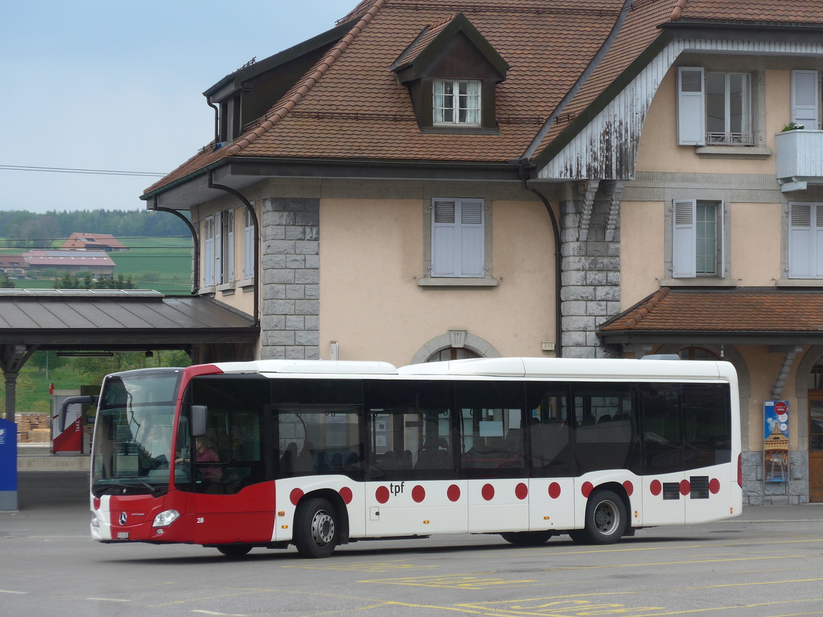 (205'478) - TPF Fribourg - Nr. 28/FR 300'282 - Mercedes am 25. Mai 2019 beim Bahnhof Romont