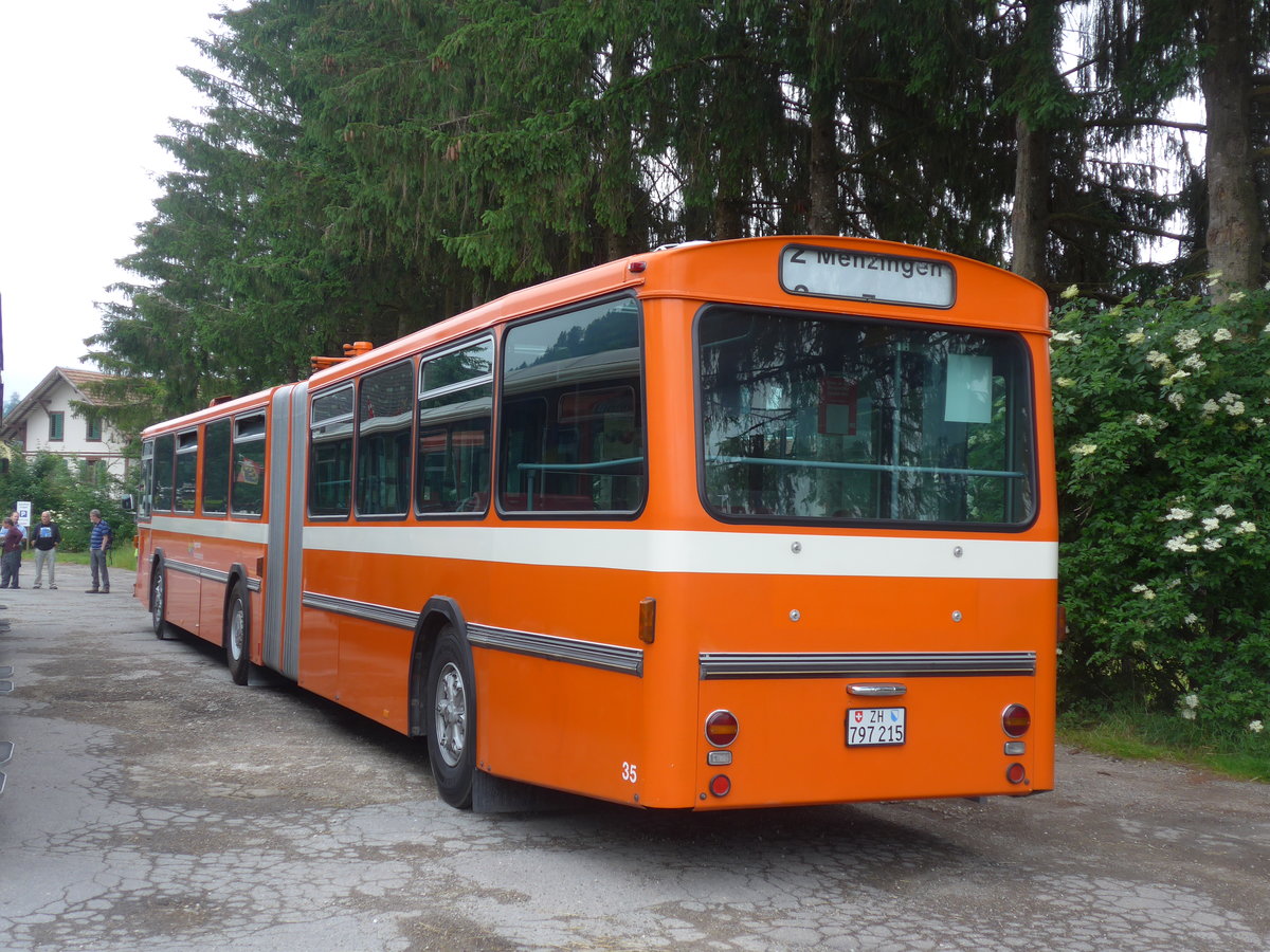 (206'481) - ZVB Zug (RWB) - Nr. 35/ZH 797'215 - FBW/Hess am 22. Juni 2019 beim Bahnhof Hswil