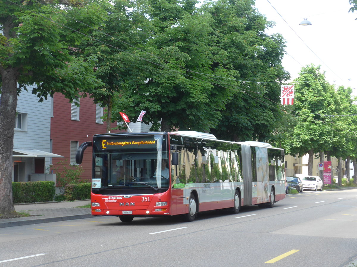 (206'677) - SW Winterthur - Nr. 351/ZH 886'351 - MAN am 23. Juni 2019 in Winterthur, Feldtal