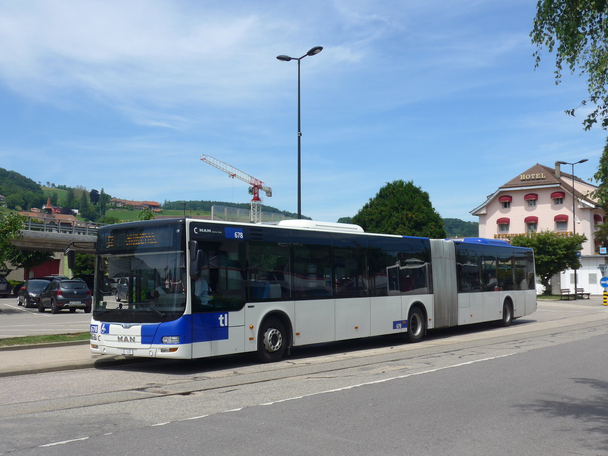 (206'810) - TL Lausanne - Nr. 678/VD 1495 - MAN am 24. Juni 2019 beim Bahnhof Moudon