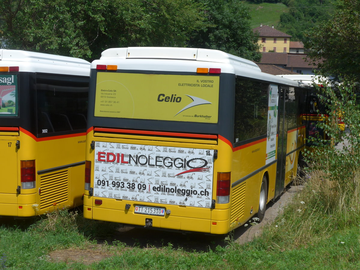 (208'068) - ATV, Rivera - Nr. 14/TI 215'310 - Setra (ex AutoPostale Ticino; ex Marchetti, Airolo) am 21. Juli 2019 in Rivera, Garage