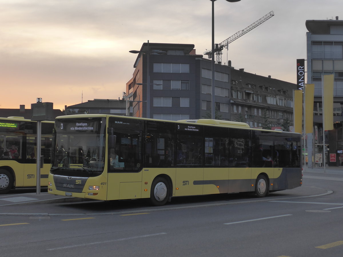 (208'148) - STI Thun - Nr. 401/BE 849'401 - MAN am 24. Juli 2019 beim Bahnhof Thun