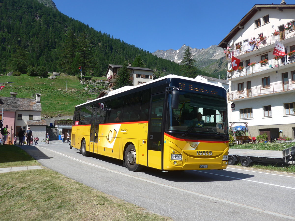 (208'330) - PostAuto Wallis - VS 441'407 - Iveco am 3. August 2019 in Simplon Dorf, Post