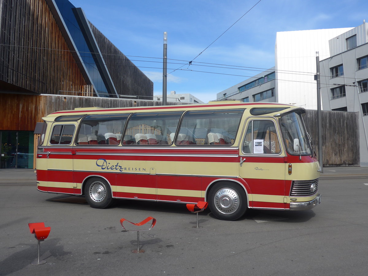 (210'244) - Aus Deutschland: Dietz Reisen - DGF-NH 61H - Neoplan/Auwrter am 12. Oktober 2019 in Bern, Westside