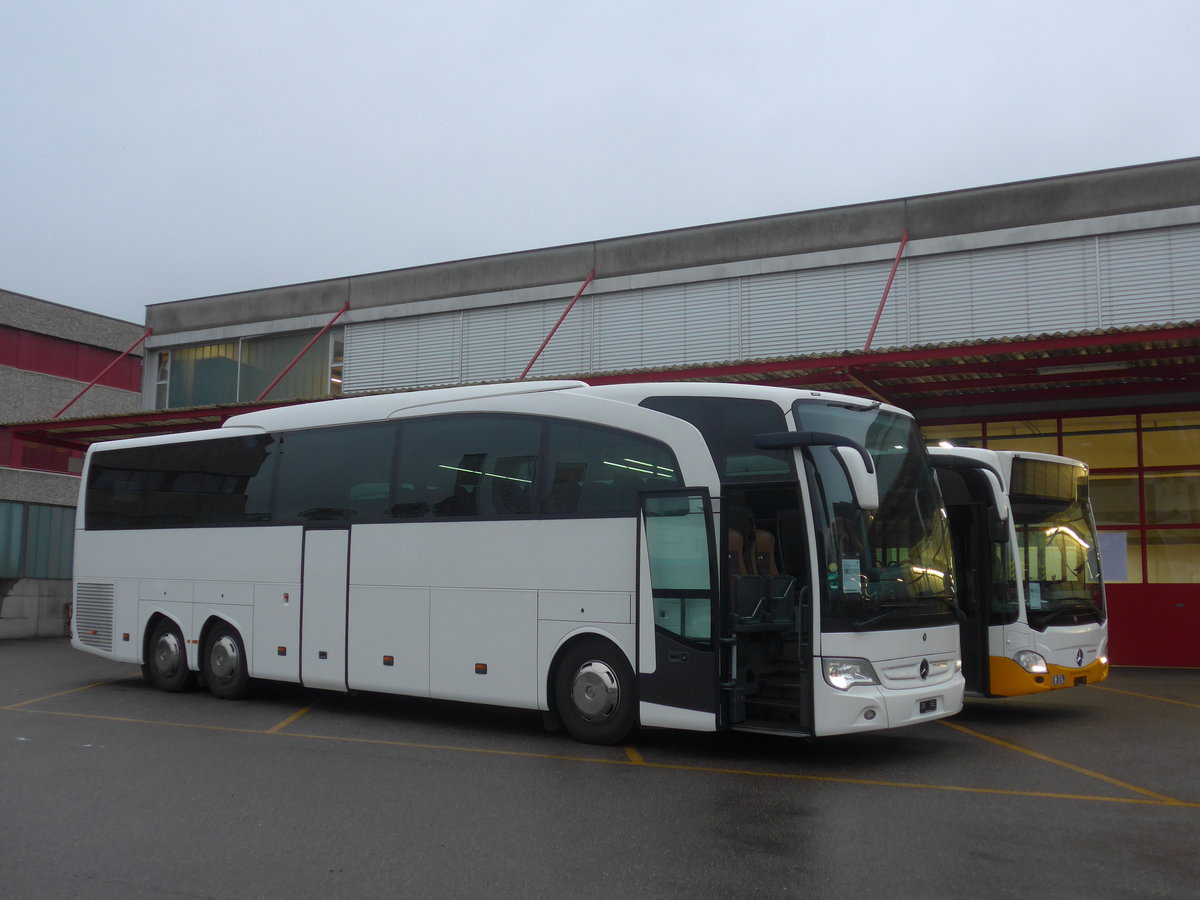 (210'865) - Aus Deutschland: Polster&Pohl, Leipzig - (L-PP 8424) - Mercedes am 8. November 2019 in Kloten, EvoBus