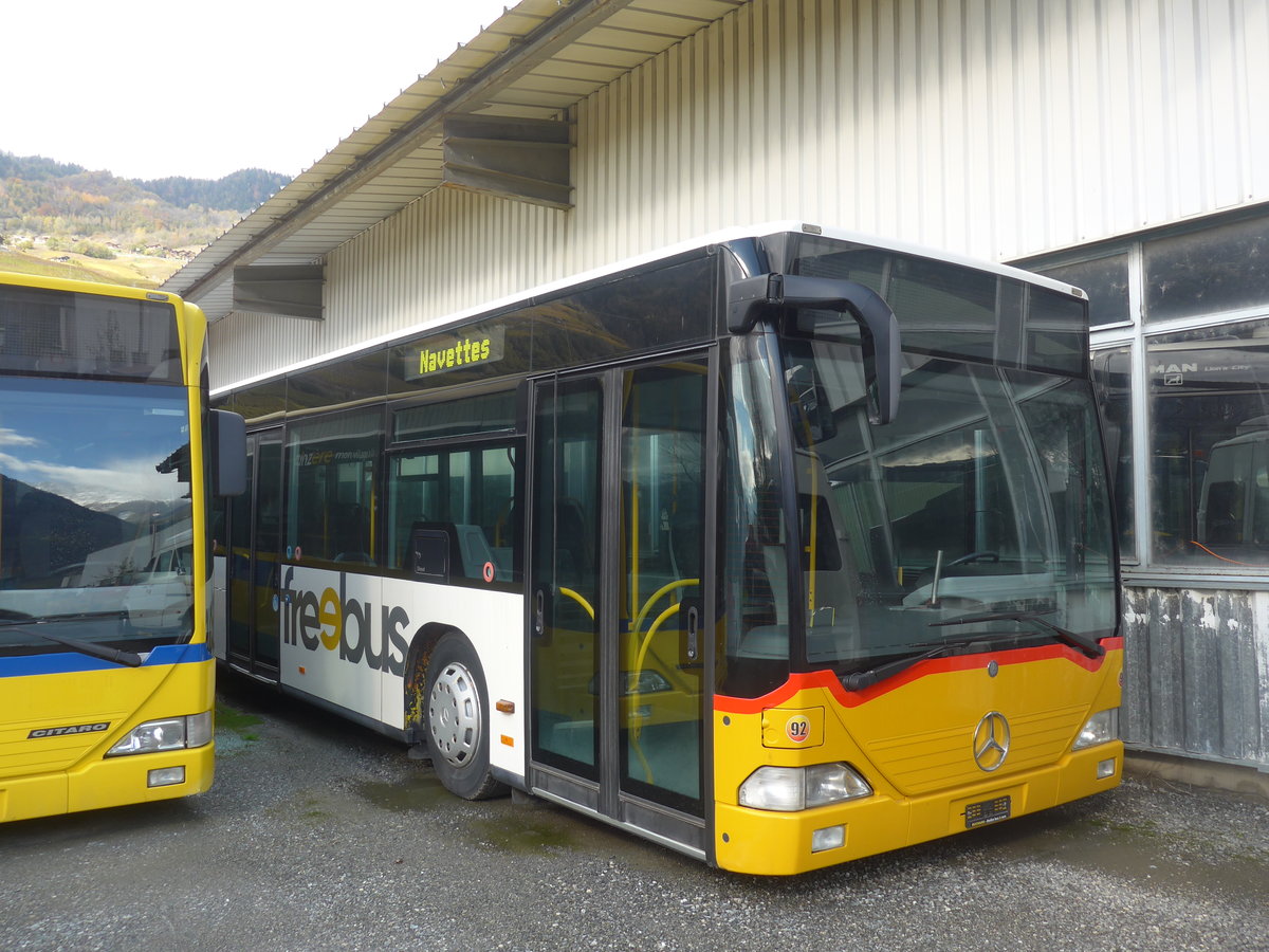 (210'934) - Buchard, Leytron - Nr. 92 - Mercedes (ex BLT Oberwil Nr. 44) am 9. November 2019 in Leytron, Garage (Teilaufnahme)