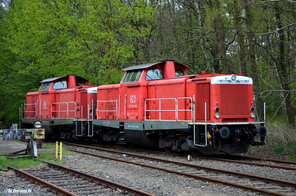 212 347-9 und 212 036-8 fuhren zum umsetzen am bahnhof glinde,23.04.18