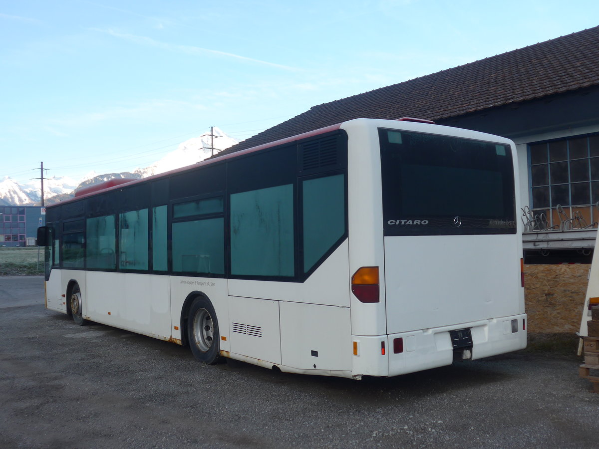 (212'713) - Lathion, Sion - Nr. 11 - Mercedes (ex PostAuto Wallis Nr. 67; ex Lathion, Sion Nr. 67) am 8. Dezember 2019 in Sion, Garage