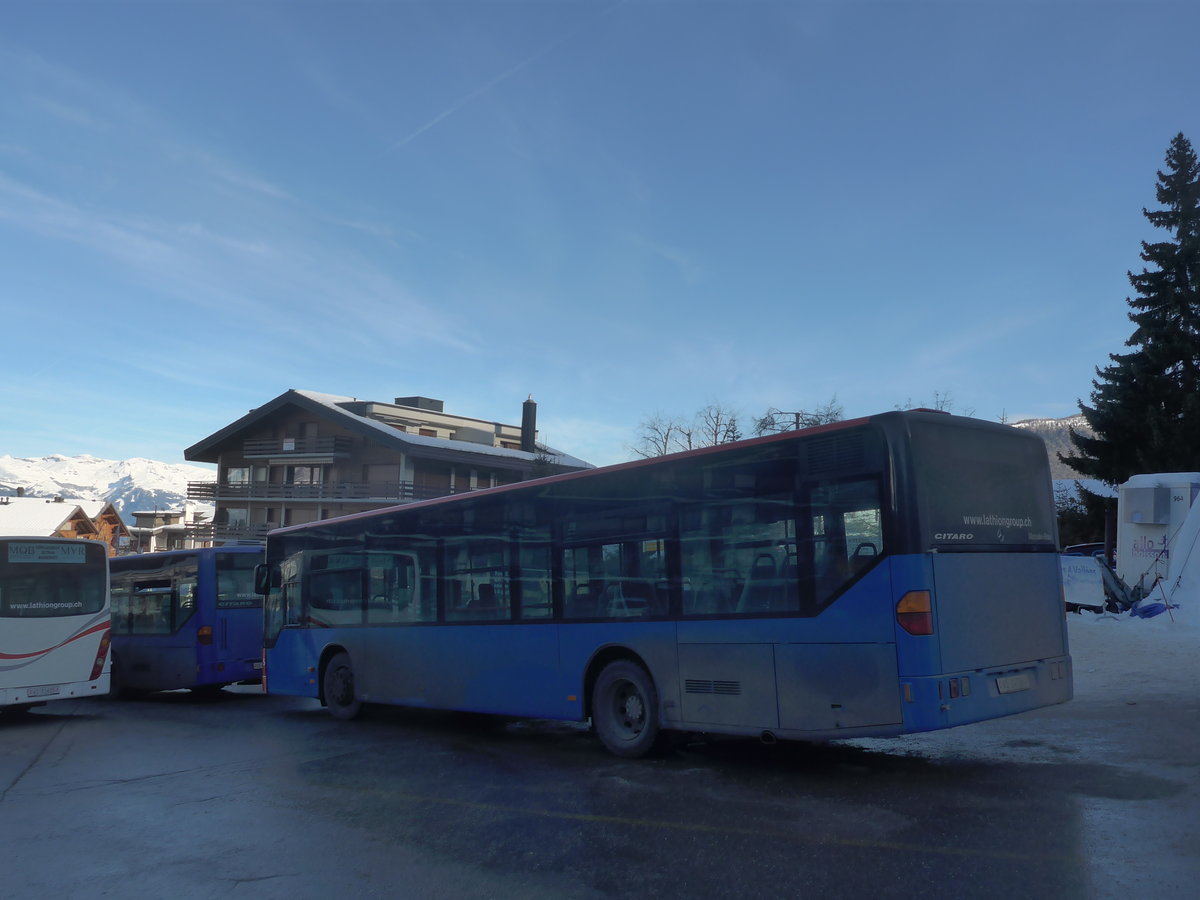 (213'354) - Lathion, Sion - Nr. 5/VS 24'726 - Mercedes (ex Crisma, St. Moritz Nr. 1) am 4. Januar 2020 in Haute-Nendaz, Tlcabine