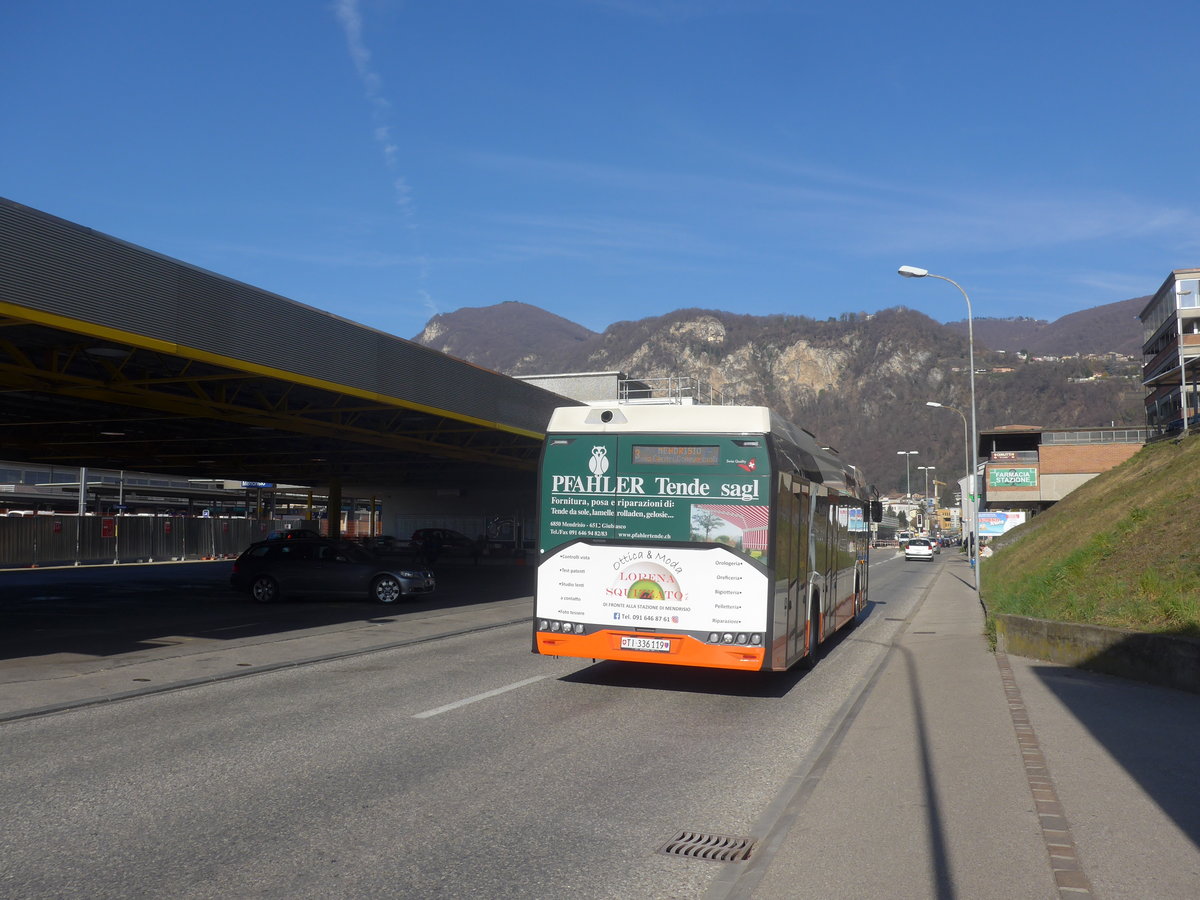 (214'733) - AMSA Chiasso - Nr. 19/TI 336'119 - Solaris am 21. Februar 2020 beim Bahnhof Mendrisio