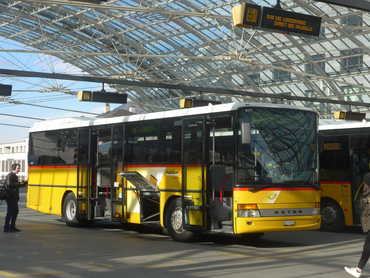 (214'932) - PostAuto Graubnden (Thepra 10) - GR 178'949 - Setra am 1. Mrz 2020 in Chur, Postautostation