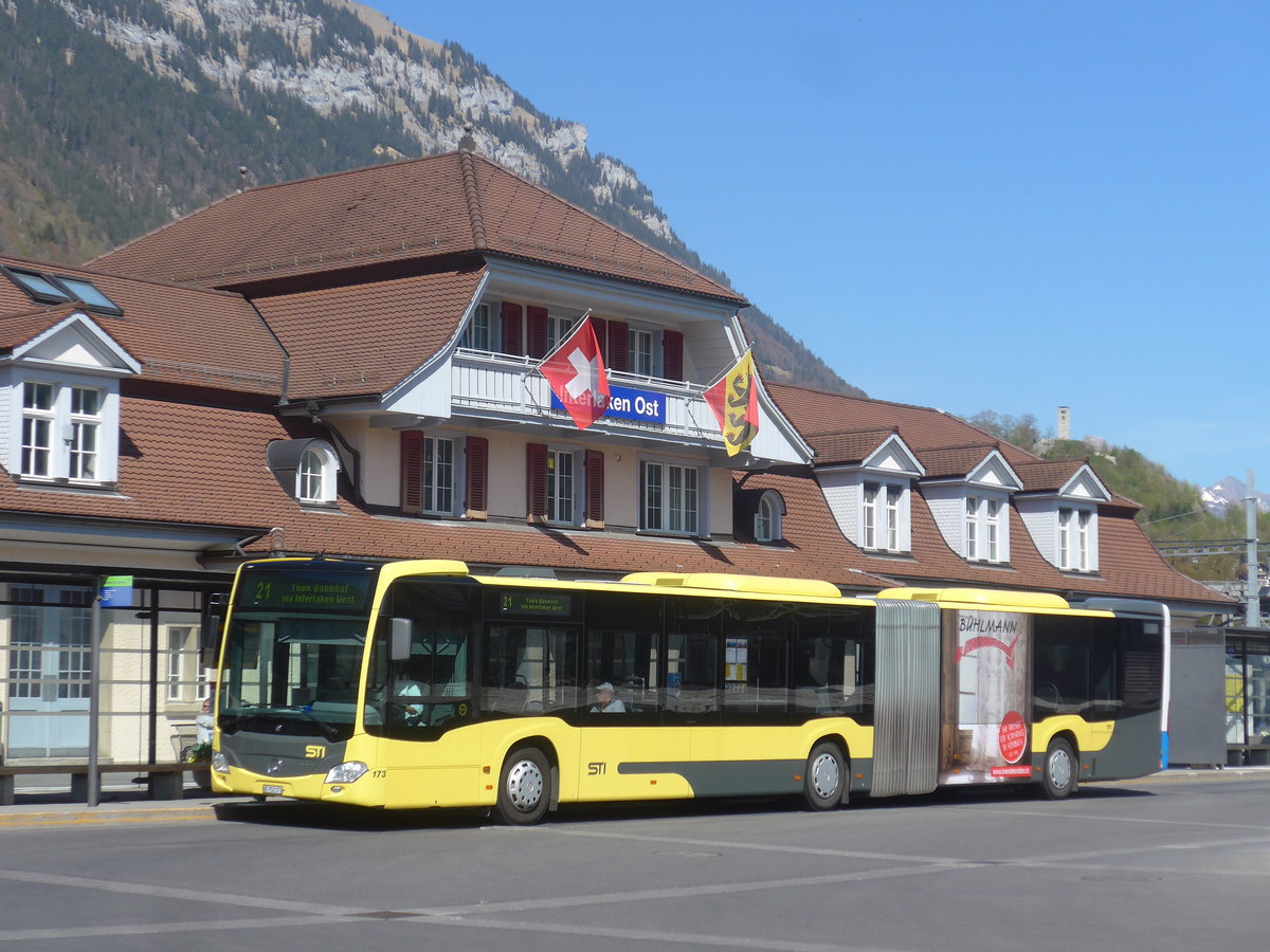 (216'065) - STI Thun - Nr. 173/BE 752'173 - Mercedes am 15. April 2020 beim Bahnhof Interlaken Ost
